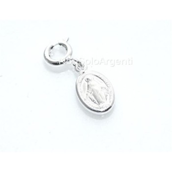 NonSoloArgenti|925 SILVER: Charm complete with clasp featuring an oval and a Madonna figure. Madonna Favor
