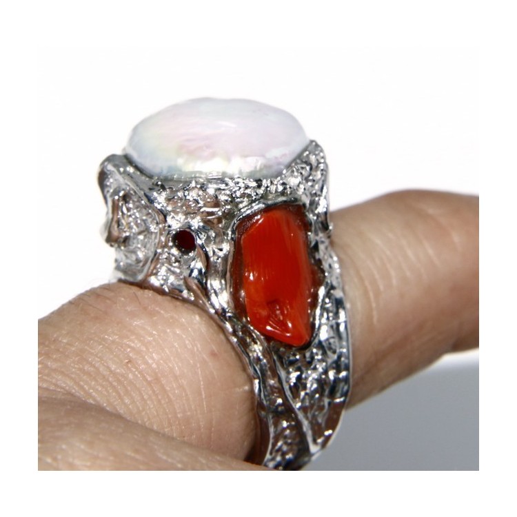 NSA|925: Adjustable Women's Ring handmade with natural gems and true red coral round bead