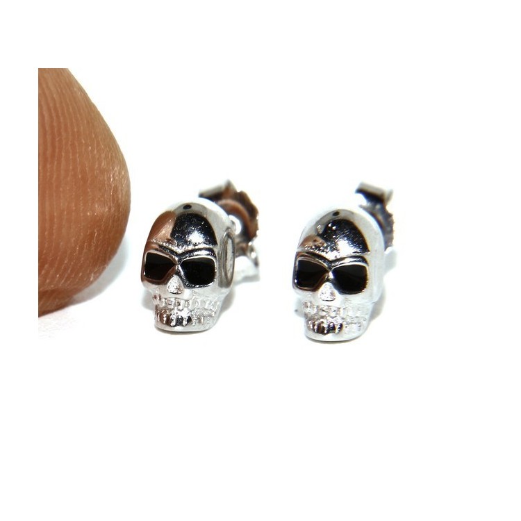 NSA|925: pair of tiny woman Man skulls casting earrings