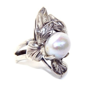 NSA|Silver 925: Hand-made woman's ring with leaves and baroque pearl size 16