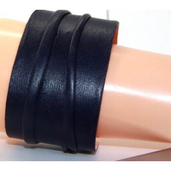 NSA|Adjustable open slaved woman bracelet dressed in genuine dark blue leather NALBORI®