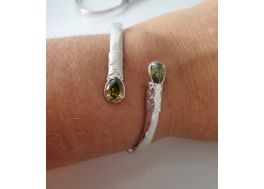 NSA|ARGENTO 925 : Bracciale donna schiava aperto contrarie' zircone verde  goccia 2 griffe