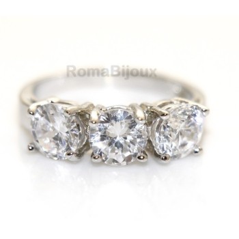 NSA|925 Rhodium: Trilogy with brilliant cut cubic zirconia 0.6