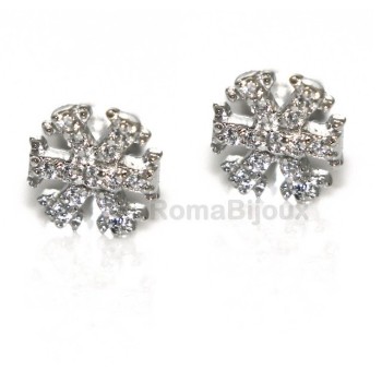NSA|925: woman man white cubic zirconia earrings snowflake
