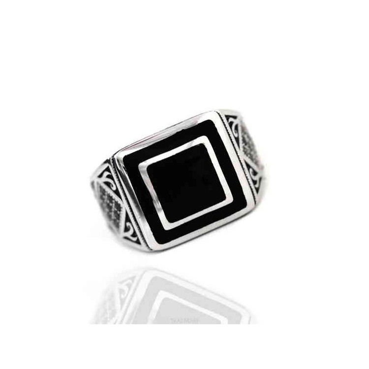 NSA|NALBORI 925 silver chevalier ring square black zircon shield