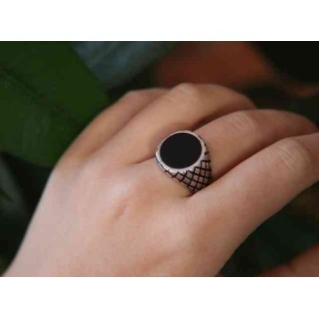 NSA|Ring man chevalier shield round black 925 silver rhombuses