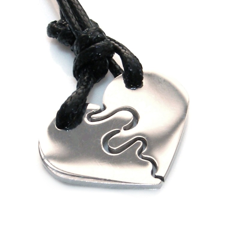 NSA|classic steel heart necklaces to break him and her friends with waxed lace for men and women