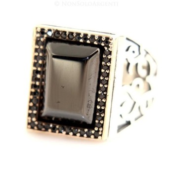 NSA|Grande Anello Argento 925 da uomo : Fascia lavorata con onice rettangolare levigata e zirconi neri misura 24
