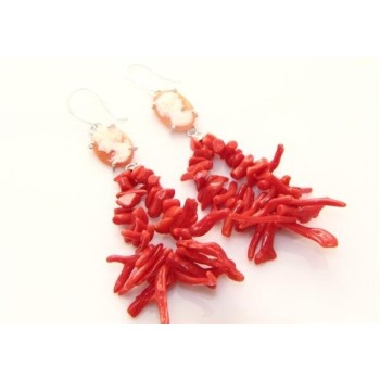 NSA|Orecchini in Argento 925 e pioggia di rametti di Corallo naturale con profilo di donna su cammeo