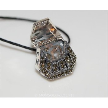 NSA|ARGENTO 925 Ciondolo a forma di borsa con marcassite e madreperla . Si apre !!