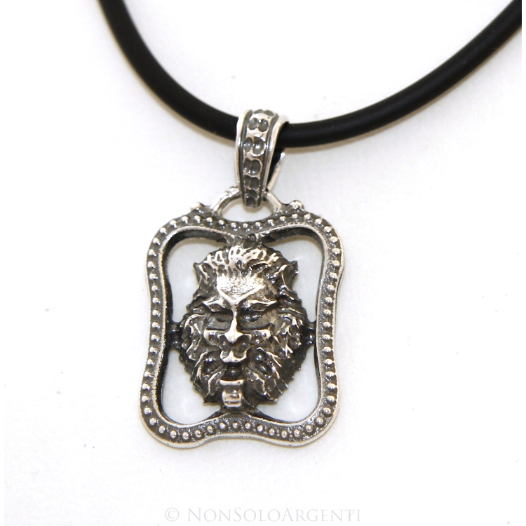 NSA|Silver Pendant 925: for man. Lion burnished medium frame with lace and handmade
