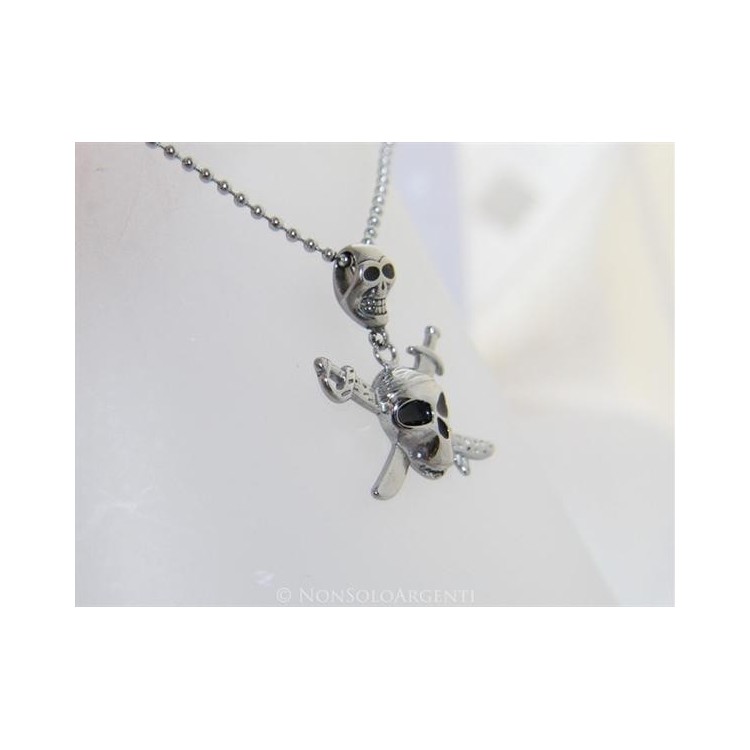 NSA|Acciaio : Collana pallini uomo ciondolo pirata 2 teschi con spade incrociate