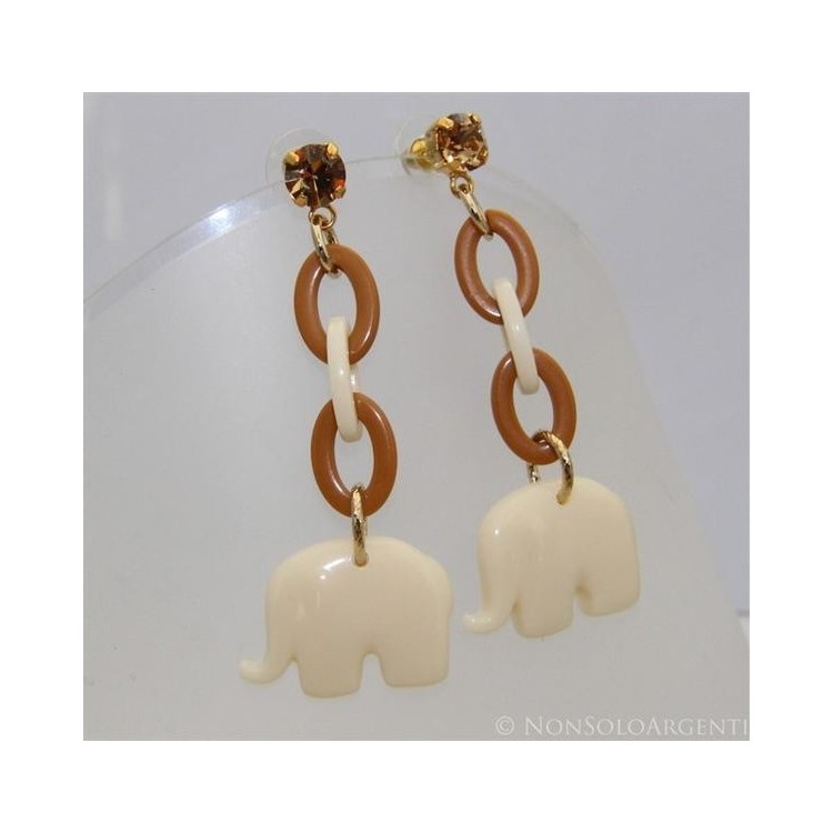 NSA|Bigiotteria : Orecchini lucite avorio e nocciola con pietra ambrata in tono oro