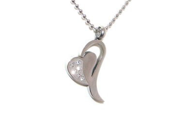 NSA|Steel heart pendant necklace 6 white zircons choker balls
