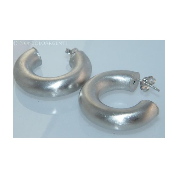 NSA|Orecchini Donna Argento 925 ITALIANO Anelle Cerchi sabbiati con perno e farfallina 2,2 cm