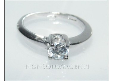 NSA|Argento 925 Italiano Rodiato : Anello Solitario con 3 Zirconi 4