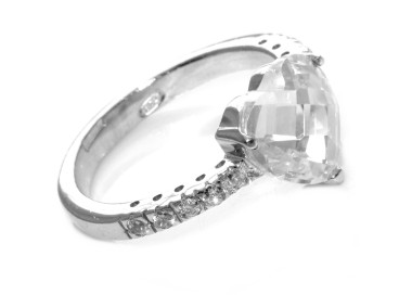 NSA|925 silver riviera ring with heart-shaped central stone