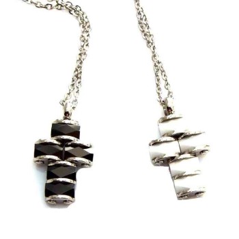 NSA|Hypoallergenic and stainless steel: Exclusive necklace rolo 'cross pendant black or white ceramic