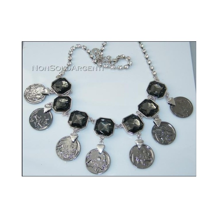 NSA|Bigiotteria : Collana laminata argento rodiata brunita con centrale strass fumè e monete