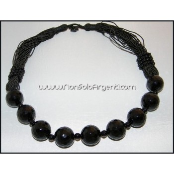 NSA|torchon necklace of large pearls and natural black onyx beads for women