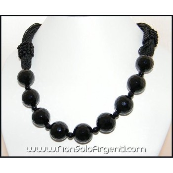NSA|torchon necklace of large pearls and natural black onyx beads for women