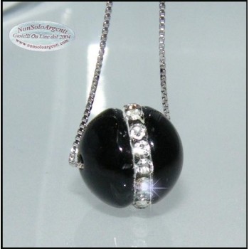 NSA|Girocollo veneziano in argento 925 rodiato con sfera passante di agata nera e zirconia