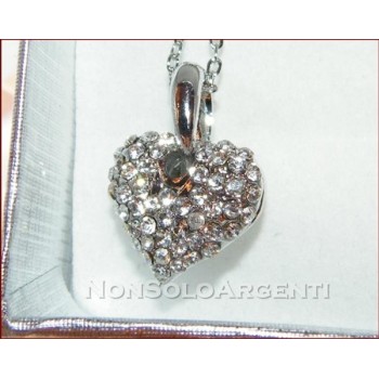 NSA|Bigiotteria : Collana argentata con ciondolo a forma di cuore con pavè di strass in cofanetto
