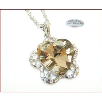 NSA|Bigiotteria : Collana catena argentata con ciondolo grande Cuore su Fiore vari colori