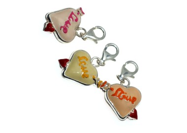 NSA|Charm argento 925 Cuore Trafitto LOVE smaltato con gancetto