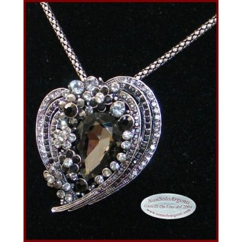 NSA|Bigiotteria : Collana e Spilla da Donna colore Argento Anticato forma Cuore grande di strass Nero e Fumo