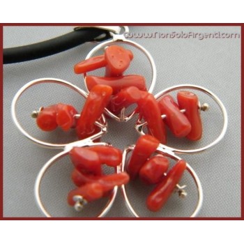 NSA|Collana e Ciondolo in Argento 925 : Margherita con Corallo di Torre del Greco