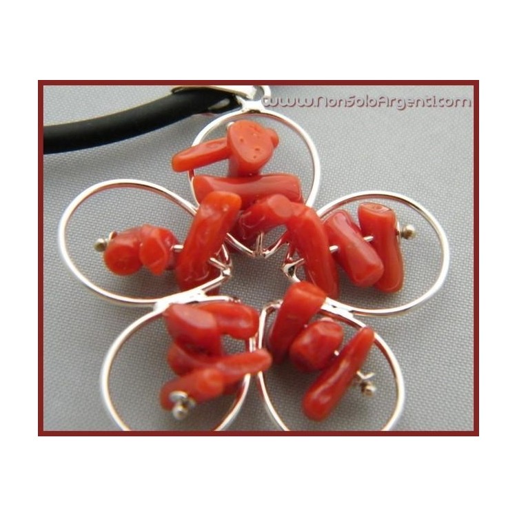 NSA|Collana e Ciondolo in Argento 925 : Margherita con Corallo di Torre del Greco