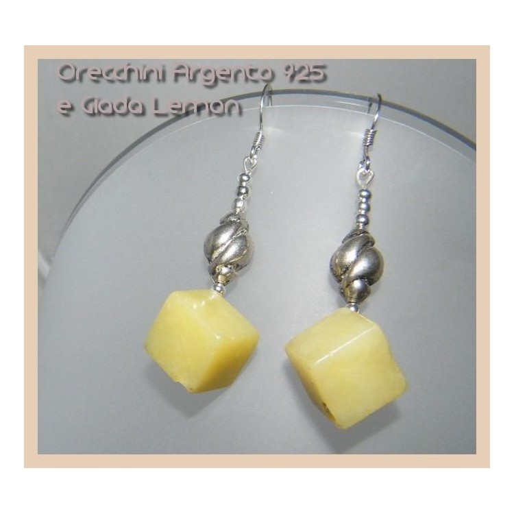 NSA|Argento 925 : Orecchini con ciondoli a cubetto di Giada Lemon