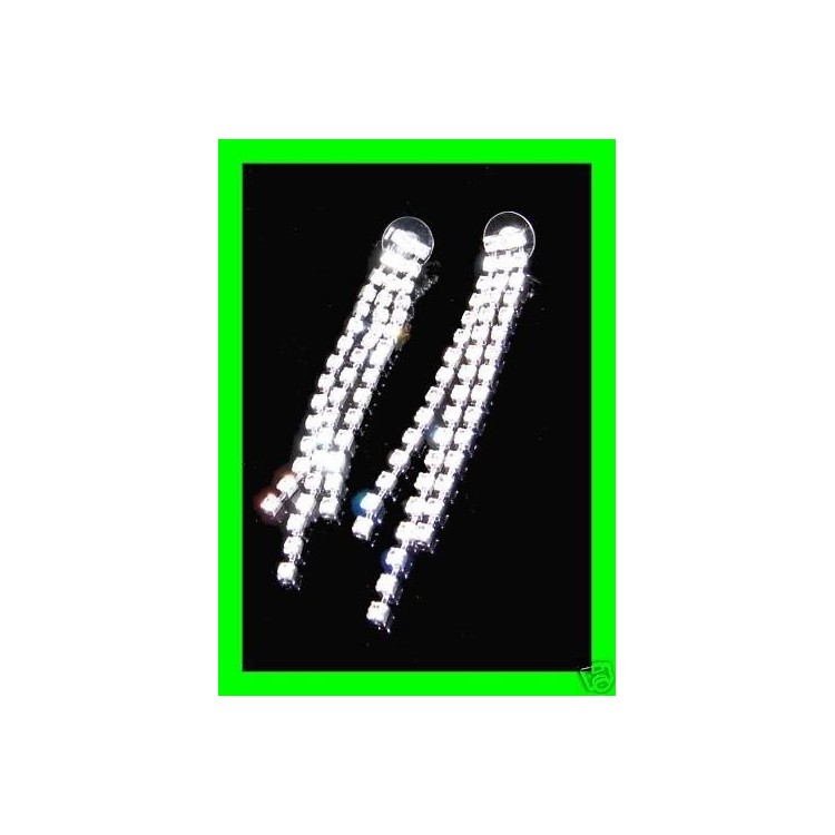 NSA|Bigiotteria : Orecchini colore Argento a 3 File di Strass