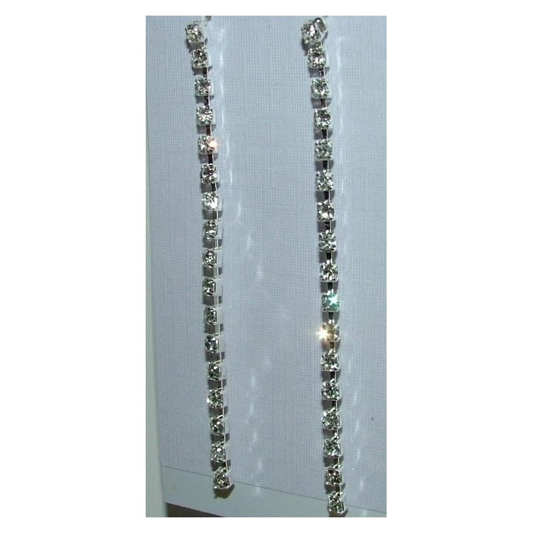 NSA|Bigiotteria : Orecchini colore Argento a 1 fila di Strass