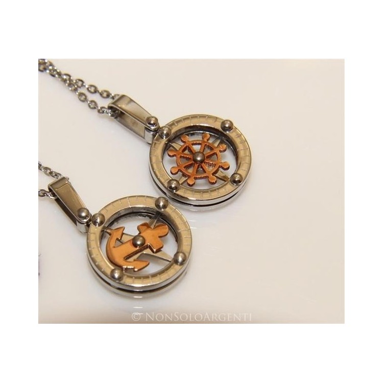 NSA|Acciaio  : Esclusiva collana 3D Buollonata tonda ancora timone cromato e rosè