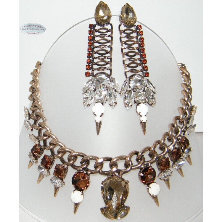 NSA|Jewelery : Pointed dark gold set with large smoky teardrop crystals