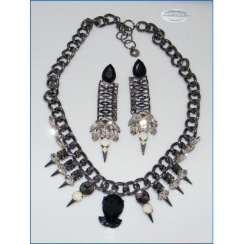 NSA|Jewelery : Pointed smoky set with large blue teardrop crystals