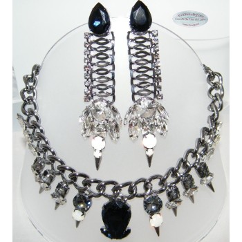 NSA|Jewelery : Pointed smoky set with large blue teardrop crystals