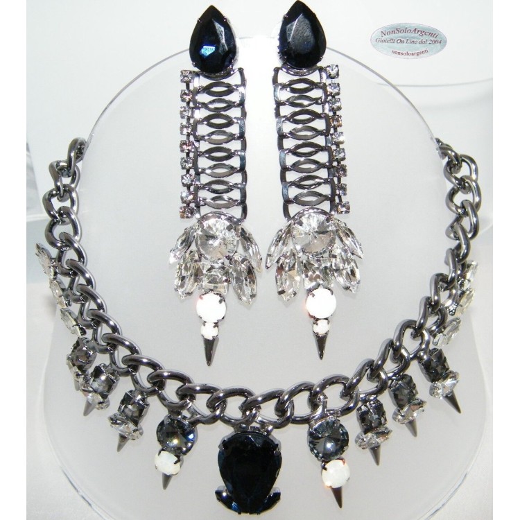 NSA|Jewelery : Pointed smoky set with large blue teardrop crystals
