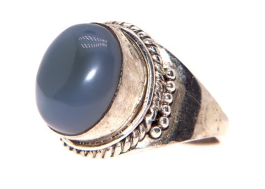 NSA|ethnic silver ring carb with natural chalcedony quartz band size 23