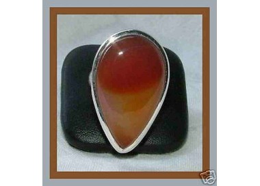 NSA|1001 / 5000
Risultati della traduzione
carnelian agate ethnic ring in 925 silver Size19