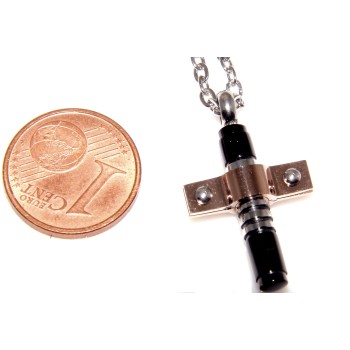 NSA|Hypoallergenic and stainless steel: Exclusive necklace cross