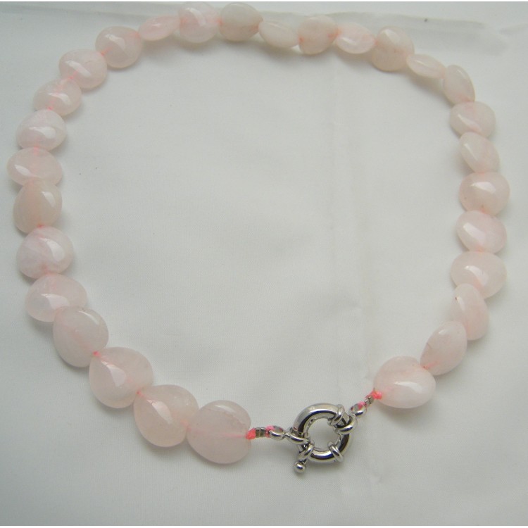 NSA|woman necklace with hearts in natural rose quartz stones