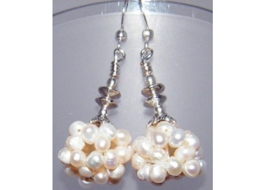 NSA|925 silver earrings with ethnic ball mounted pearl pendants