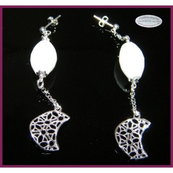 NSA|925 silver earrings with White Agate and Moon Filigree Pendants