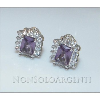 NSA|CLIPS earrings in 925 silver with purple carré zircon and diamond frame