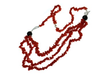 NSA|Collana Corallo rosso verace, argento 925 e agata nera 3 fili donna