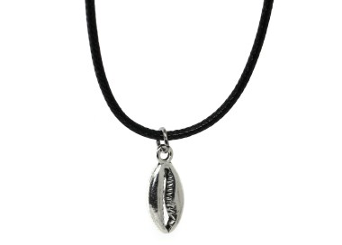 NonSoloArgenti |collana cordino cerato con piccolo ciondolo argento anticato conchiglia uomo donna