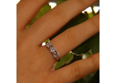 NSA|925 Rhodium: Trilogy with white zirconium 0.5 brilliant cut